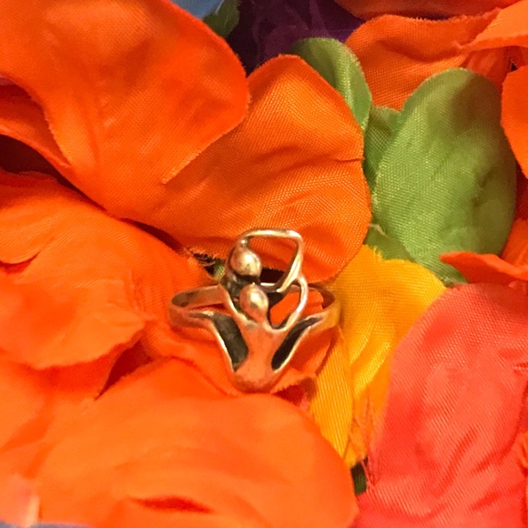 Ballet Dancing 925 Stamped Sterling Silver Ring Sz 10 1/2 - Picture 7 of 16